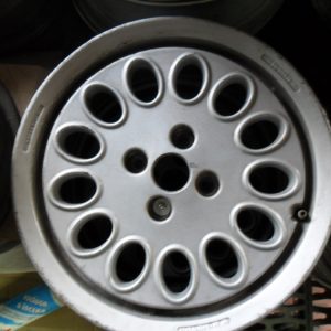 ALFA ROMEO 6.5x15 ET 37 SERIE COMPLETA DI 4 CERCHI.