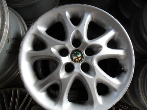 ALFA ROMEO 6.5x15 ET 41.5