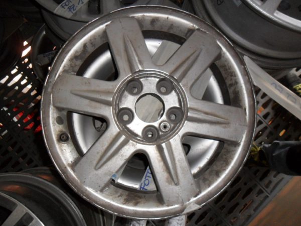 RENAULT 6.5x16 ET 50