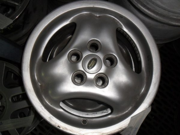 LAND ROVER 7x16 ET 57 SERIE COMPLETA DI 4 CERCHI.
