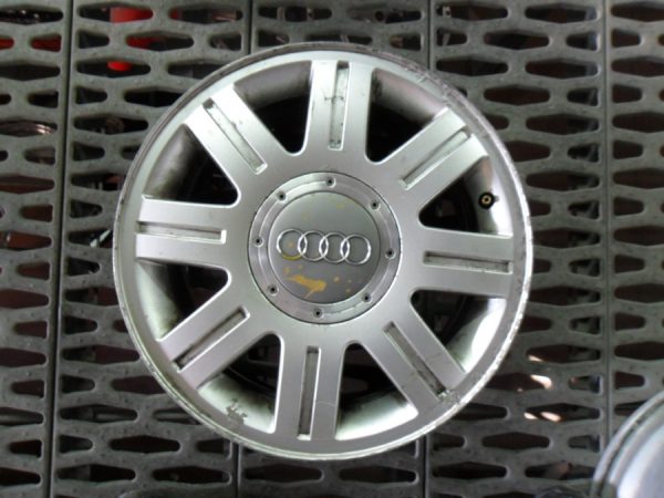 AUDI/VOLKSWAGEN 7x15 ET 45 FORATURA 5x112 SERIE COMPLETA DI 4 CERCHI.