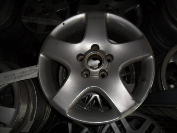 AUDI/VOLKSWAGEN 7.5x17 FORATURA 5x120 SERIE COMPLETA DI 4 CERCHI.