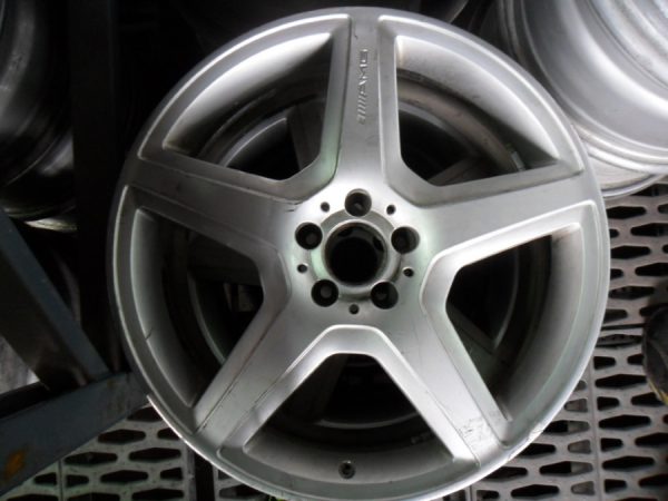 MERCEDES 8.5x20 ET 43