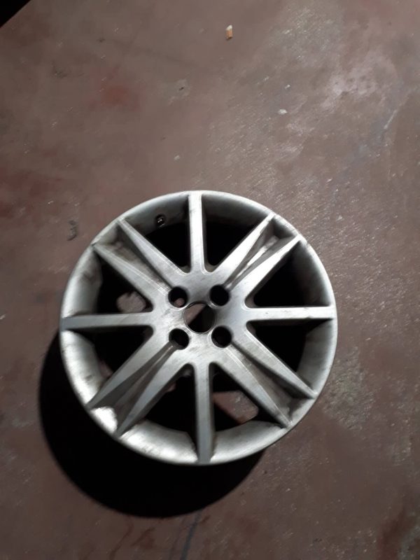 RENAULT 6.5X17 ET 49 SERIE COMPLETA DI 4 CERCHI