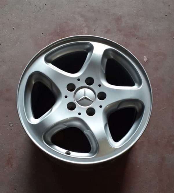 MERCEDES 8x16 ET 62 SERIE COMPLETA DI 4 CERCHI.