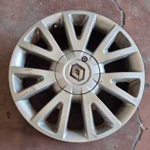 RENAULT 6.5X16 ET 49 SERIE COMPLETA DI 4 CERCHI