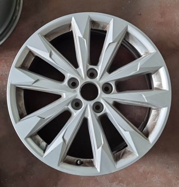 AUDI/VOLKSWAGEN 8x18 ET 43 FORATURA 5x112